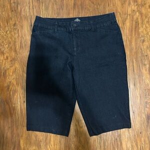 Dark-wash Denim Bermuda Shorts Capris  St. John's Bay Women’s Size 10